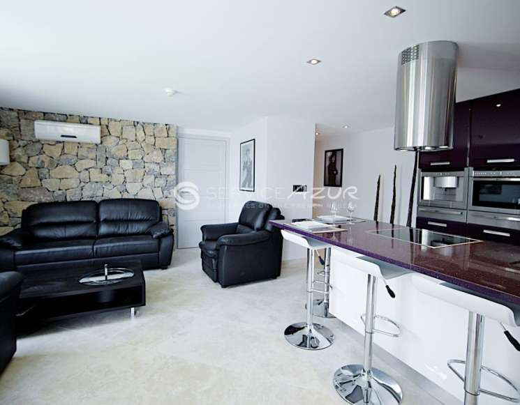 Вілла 400 кв. у закритій резиденції на продаж у Grasse -&nbsp;ref&nbsp;1628