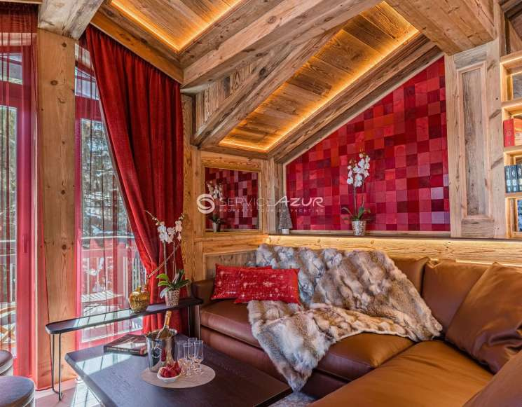 Chalet de luxe à Courchevel à 30 mètres des pistes - ref 4608