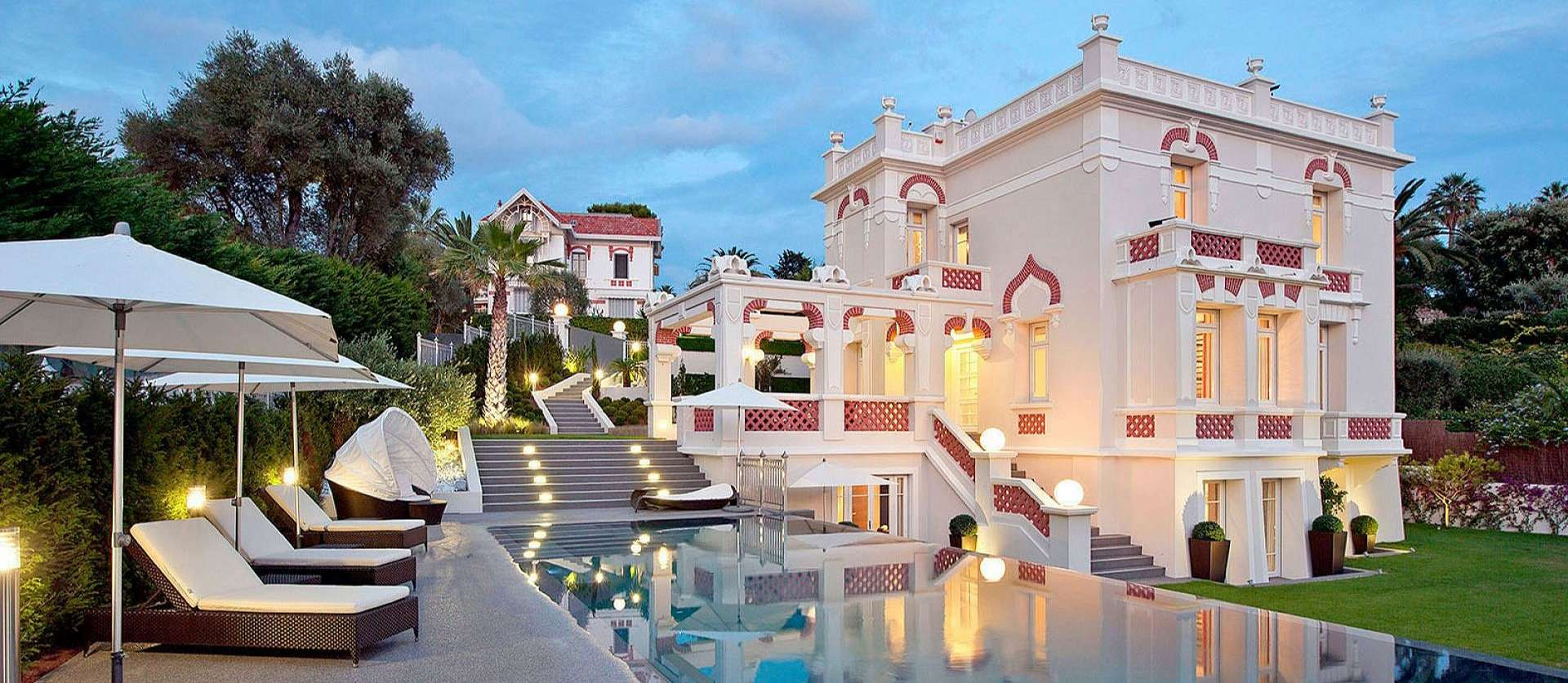 Cap d'Antibes Seaview Villa: Proximity to Beach Les Pêcheurs - Ref 3464