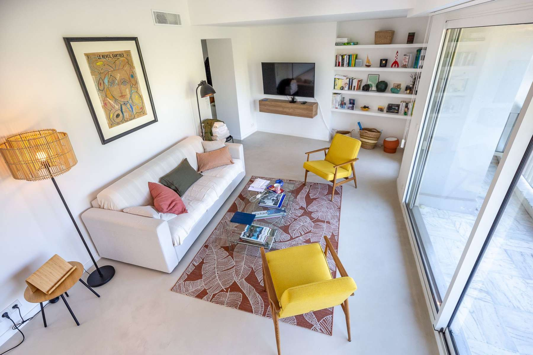 3-room duplex flat in Cap d'Antibes 500 metres from the beach
